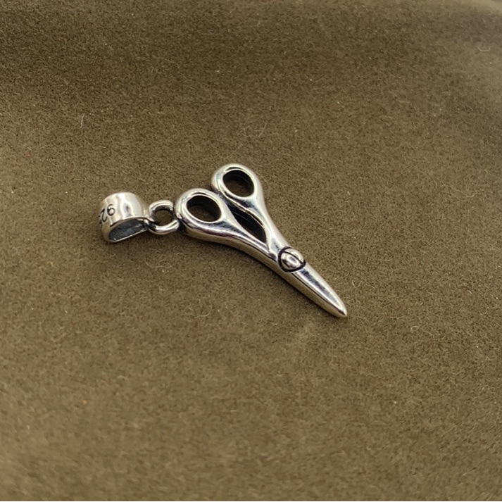 Scissors Charm